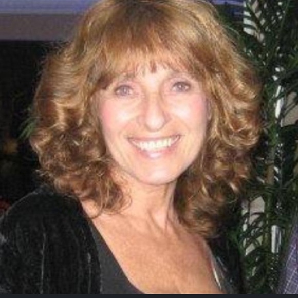 Meet your Posher, Mary - Picture 1 of 1